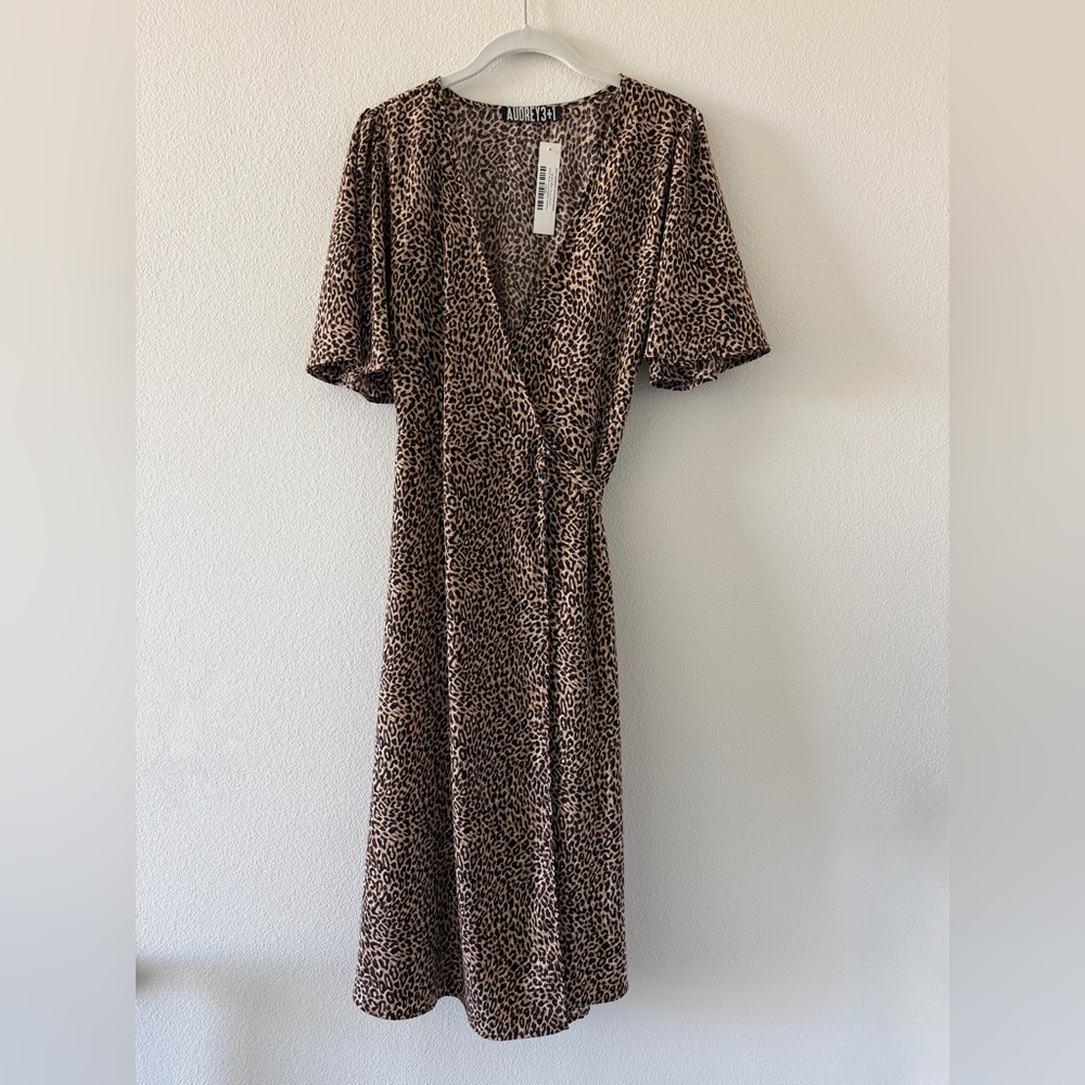 Audrey 3+1 Brown Leopard Print Wrap Midi Dress NWT size Large